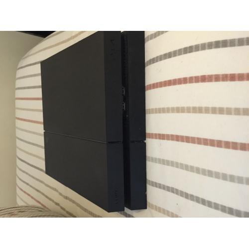 Sony PlayStation 4 for sale, 500GB with Call of Duty: Black ops 3