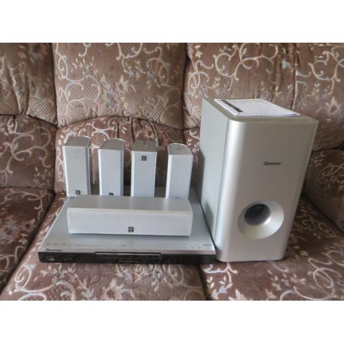 Pioneer DCS-360 Surround sound system with hdmi upscaling output