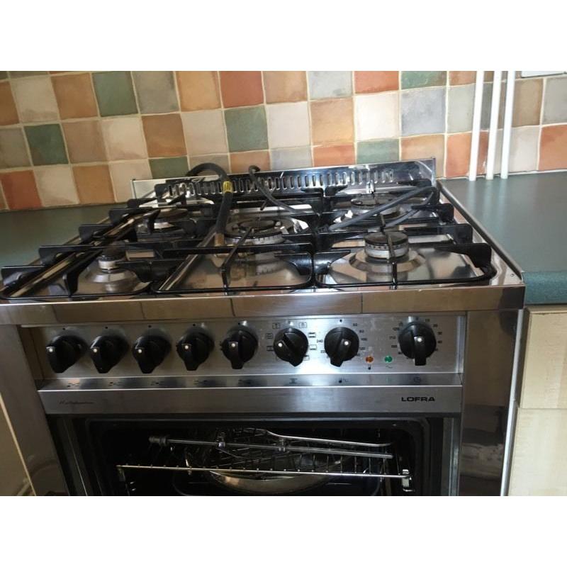 Cooker dual fuel. gas top electric oven. Lofra