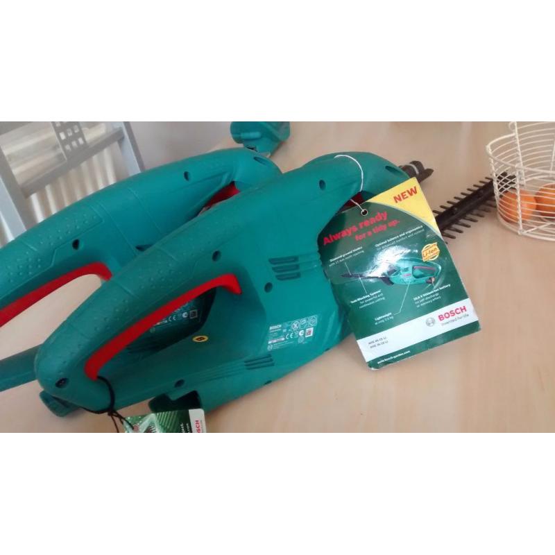 Bosch ahs 35-15 li hedge trimmer
