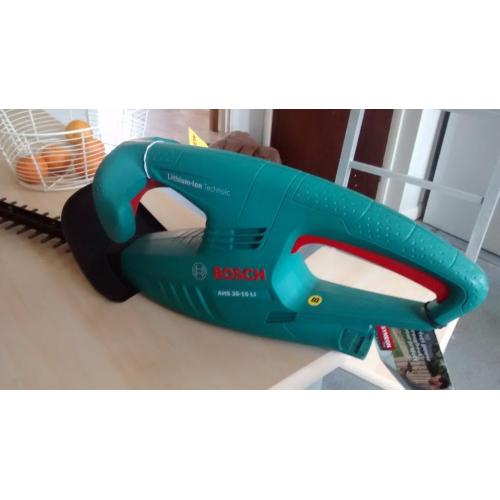 Bosch ahs 35-15 li hedge trimmer