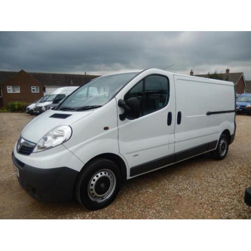 2012 62 VAUXHALL VIVARO 2900 2.0 CDTI LWB 115 BHP 73412 MILES DIESEL