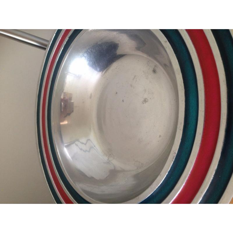 Beautiful fruit bowl. Unique silver with blue & red design