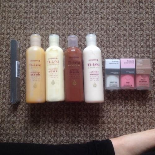 Thai Manicure kit