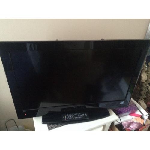 HITACHI LCD HDMI USB TV HD