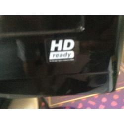 HITACHI LCD HDMI USB TV HD