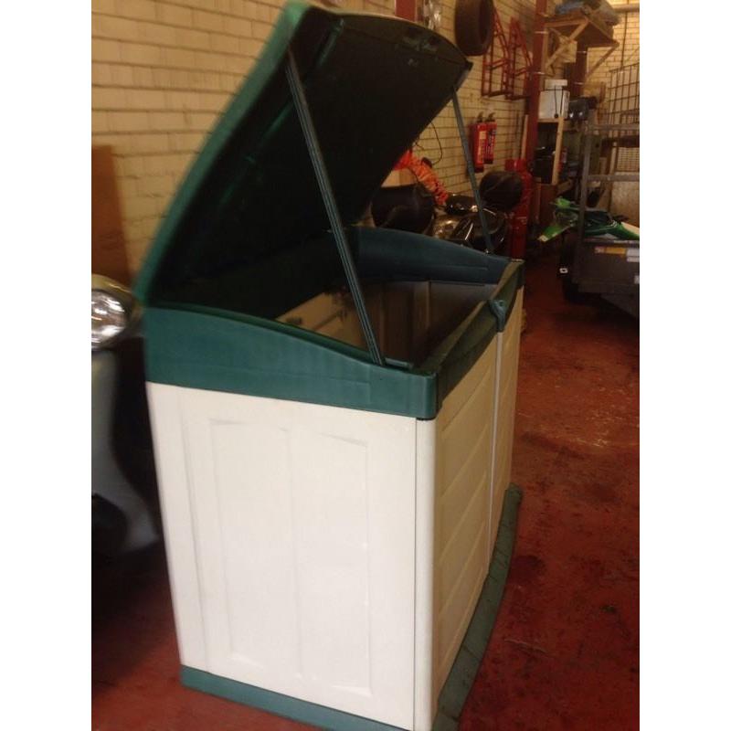 Plastic double door shed