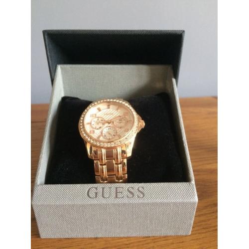 **Brand new never worn** Ladies guess watch.