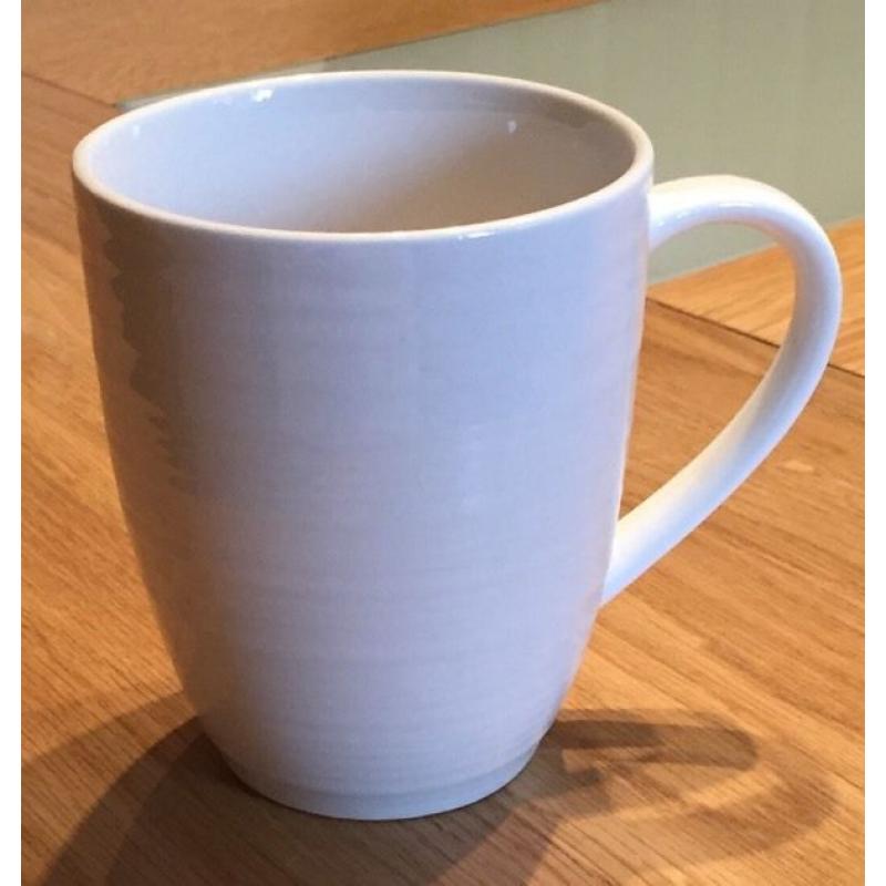 Viners cream plates, bowls and cups