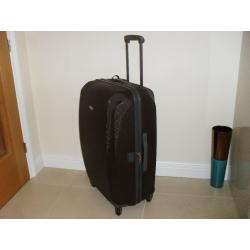 Samsonite Extra Large Lightweight Suitcase as New
