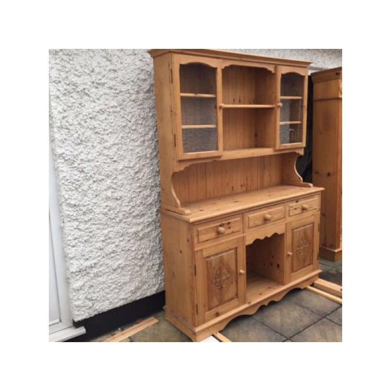 Good quality solid pine welsh dresser currently waxed but could be painted or limed etc...