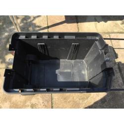 Large, B&Q mobile tool chest in very good, used condition.