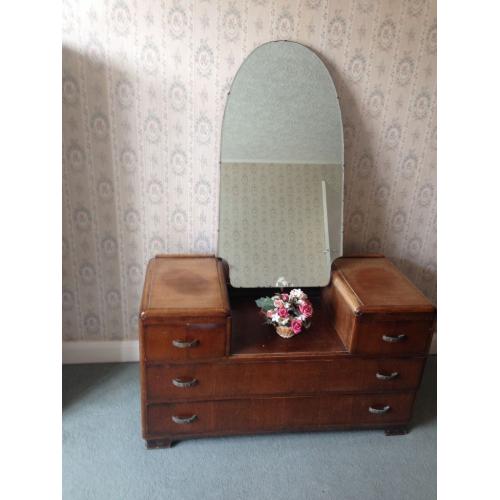 Vintage Austinsuite 1950's/60's Bedroom Furniture
