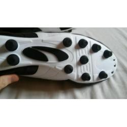 Puma King - Size 9.5 moulded