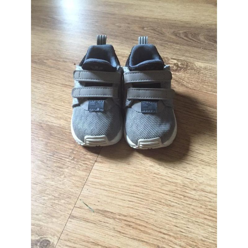 Adidas size 3 (children) trainers