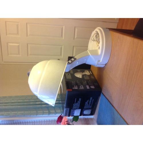 Portable Babyliss hooded dryer