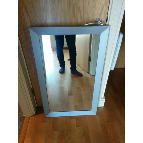 2ft x 39 inch mirror with silver frame - Collection from SE1