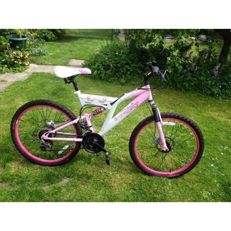 Girls muddy fox mountain bike, suit 8-11 approx. Dual suspension. Fab condition