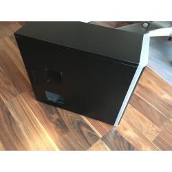 GTX 980Ti!!! i7 4770 250gb SSD 16gb RAM Win7