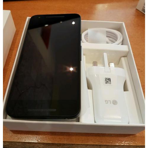 Nexus 5x 16gb sim free Carbon H791