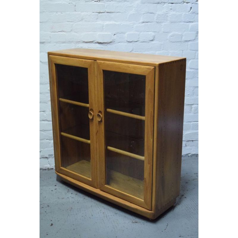 Ercol Windsor 2 door glazed bookcase - blonde finish (DELIVERY AVAILABLE)