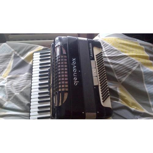 genavox accordion for sale for spear parts or not working or its for a project