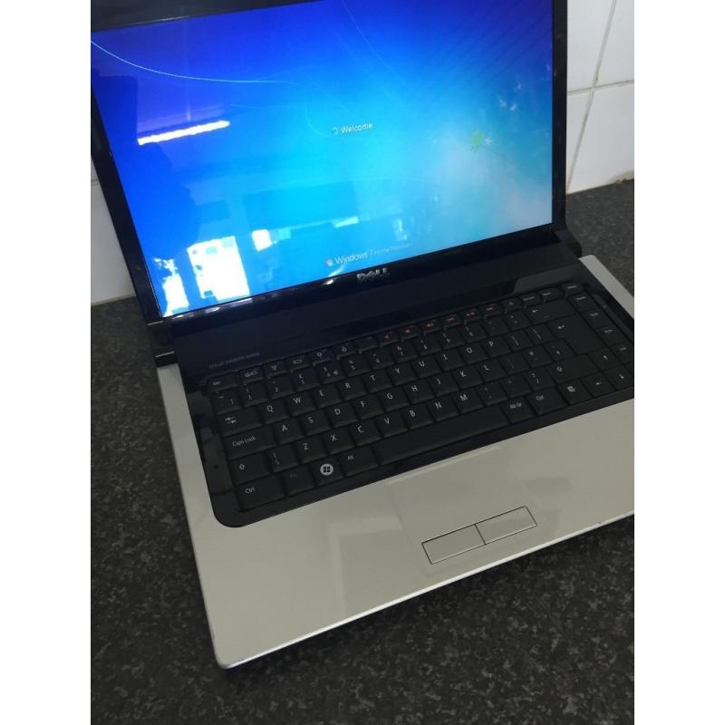 DELL PP39L LAPTOP(INTEL(R) CORE(TM) i5 @ 2.27GHZ)(RED)