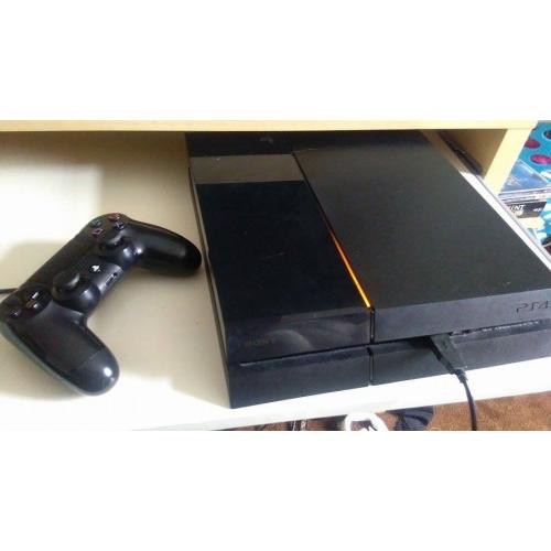 ps4, faulty disc drive struggles to take the games, , lots of games , two controllers,