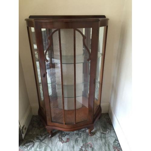 Display cabinet