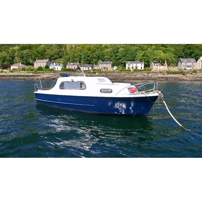 Freeman 22 Cabin cruiser. Mark 1. Bmc diesel engine