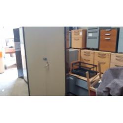 Metal storage cabinet ideal for garage shed workshop etc