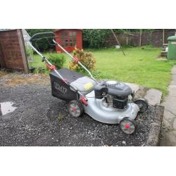 Wolf four stroke 5hp self propelled lawn mower excellent suit large lawn