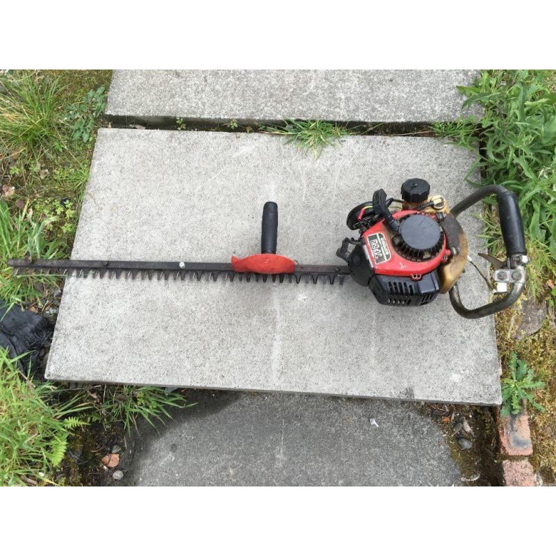 2 Stroke Petrol Hedgetrimmer