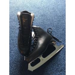 Ripsport figure skates size 3