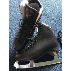 Ripsport figure skates size 3