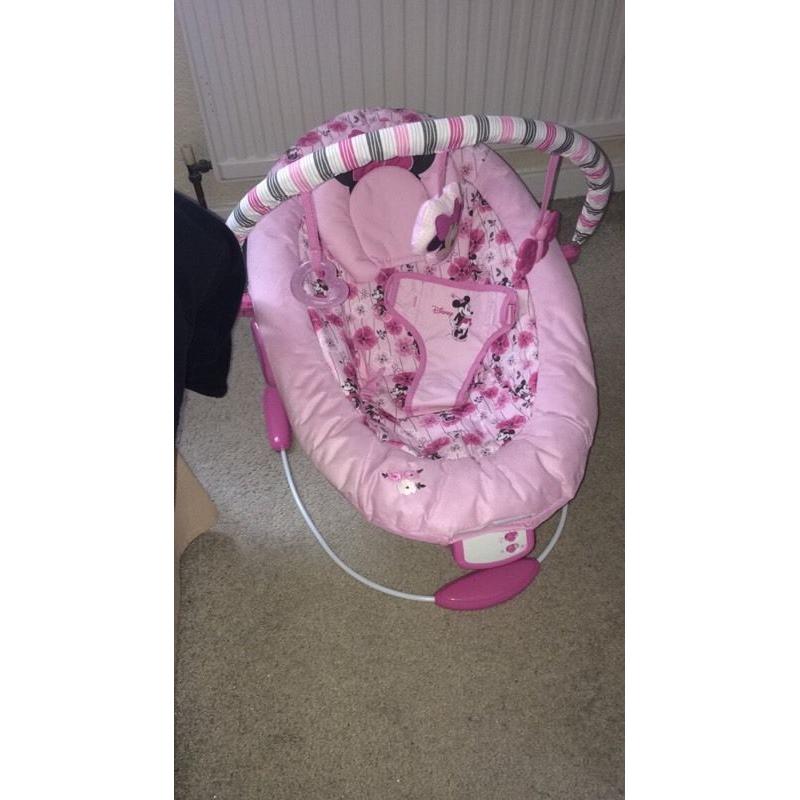 Pink minnie mouse bouncer seat