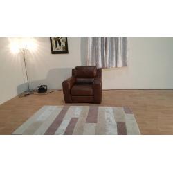 Ex-display Sisi Italia Lucca brown leather electric recliner armchair