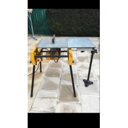 Dewalt 110v flip over saw, with leg stand and side extension table