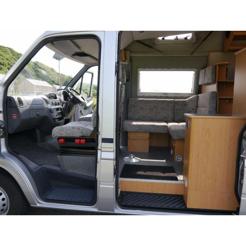 La Strada Regent S. 2005. Two berth. Rear kitchen. Drop down bed.