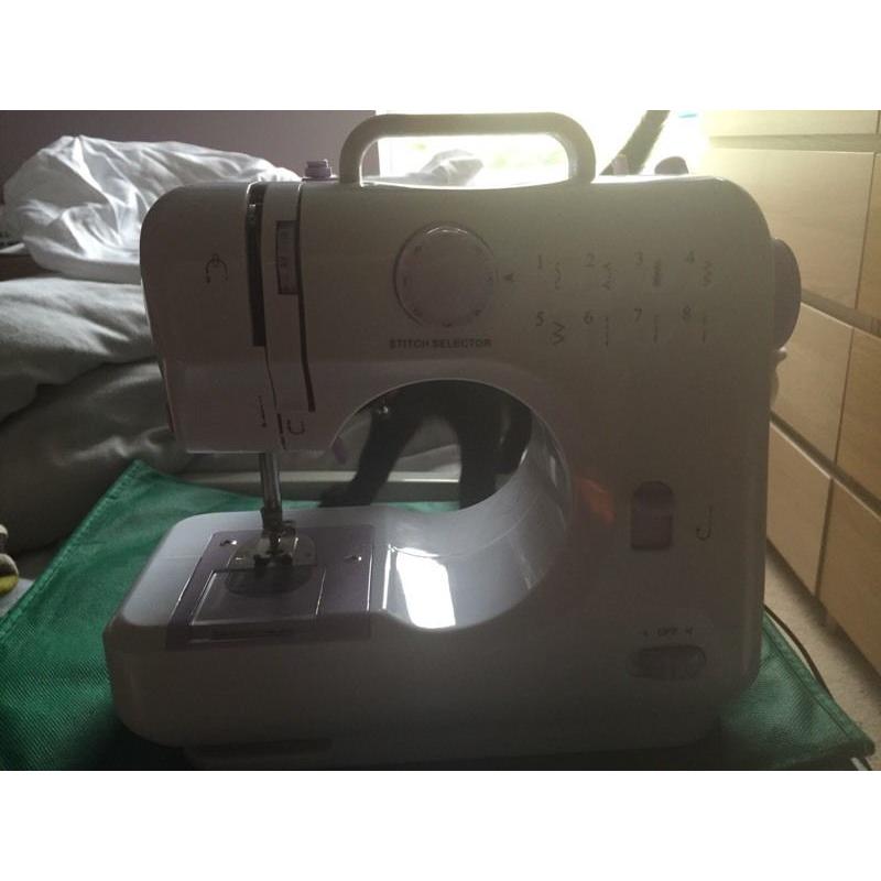 Medium size sewing machine