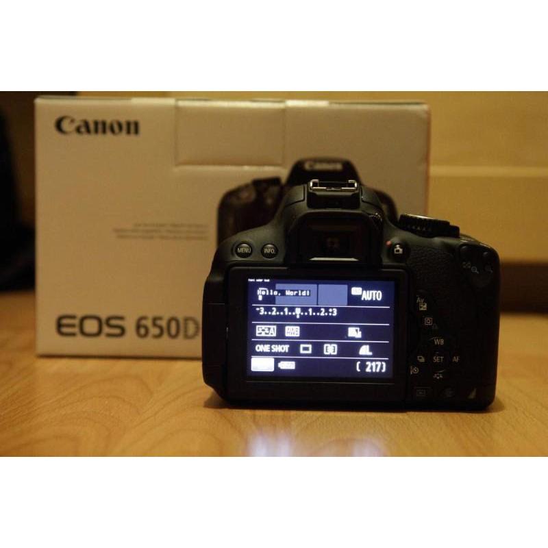 CANON 650D DIGITAL SLR WITH BOX AND 18 55 LENS VERY LOW SHUTTER COUNT 3000