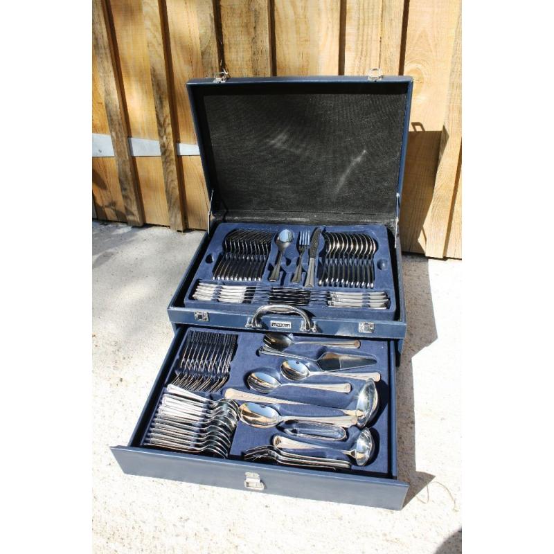 Maxim Canteen of Cutlery Set in Case for 12 People