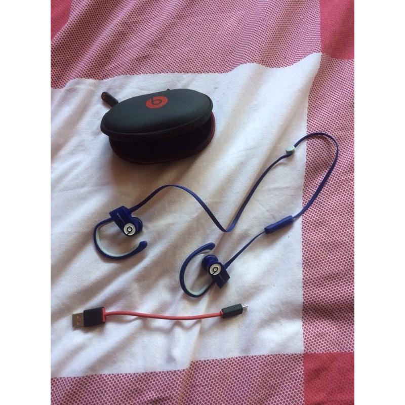 Dr Dre Powerbeats wireless earphones