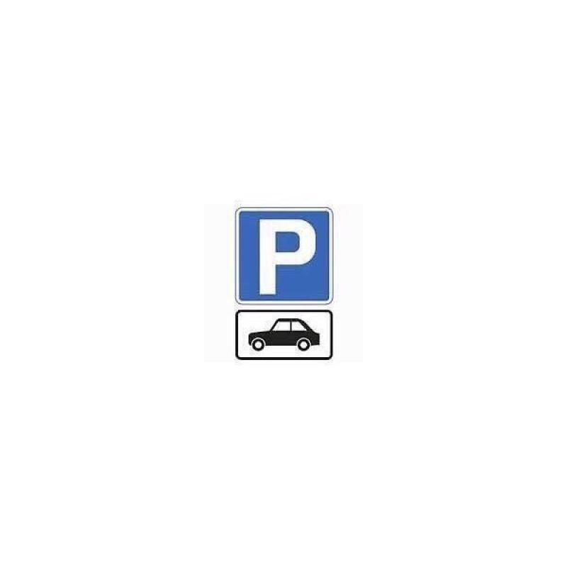 Parking Space For Rent in Private Driveway