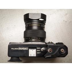 Fuji GW690 Professional 6 x 9 Medium Format Film Camera with 90mm 3.5 lens