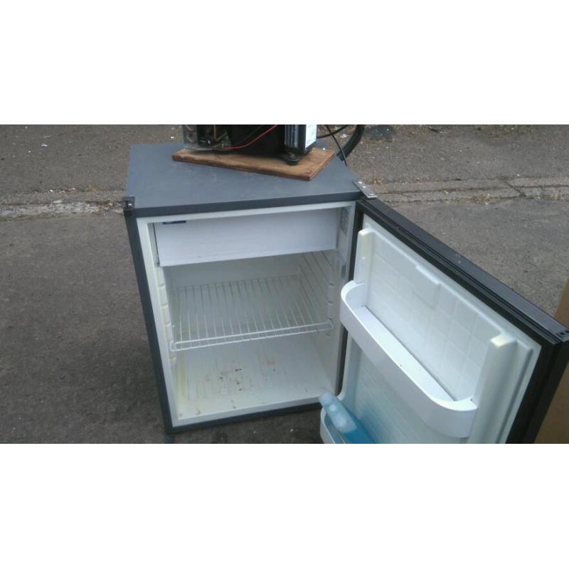 Vitrifrigo 75l Compressor fridge spares or repair