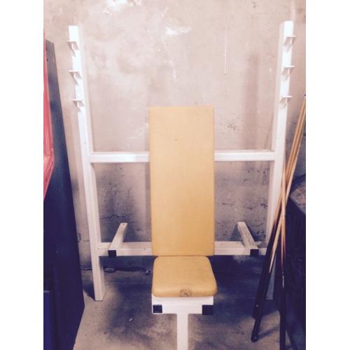 Shoulder press