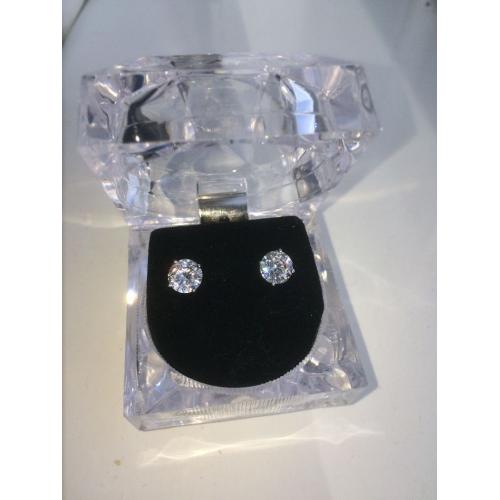 New boxed earings