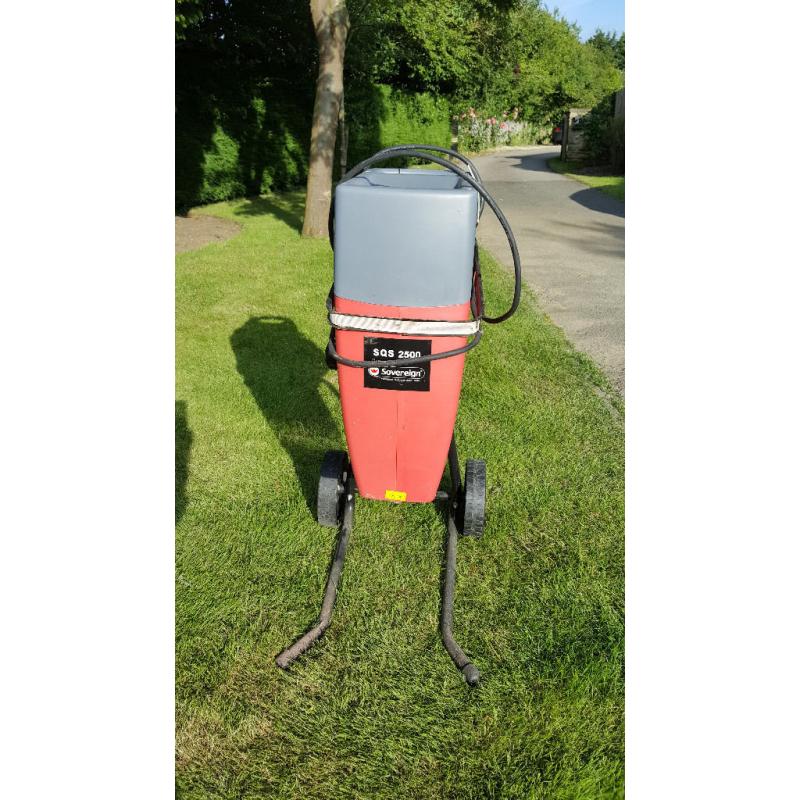 Sovereign (SQS 2500 Garden Refuse Shredder