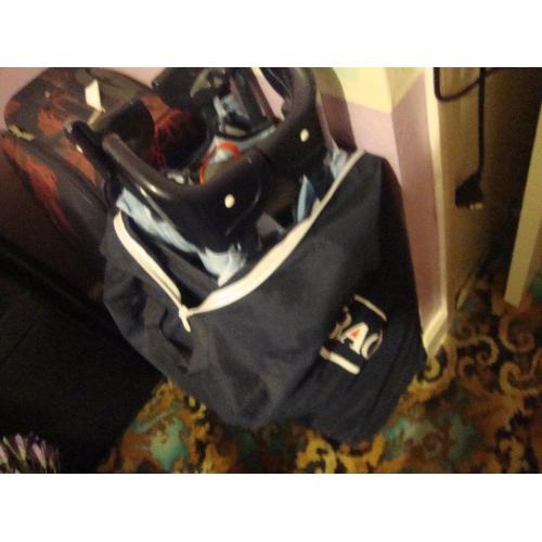 graco travel cot/playpen new cond